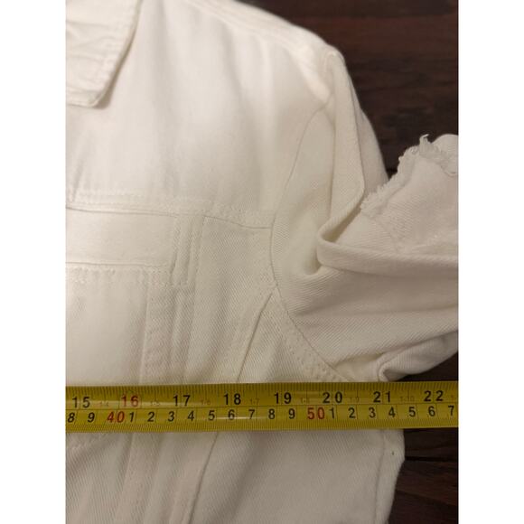 Savanna Jane star sleeve white denim jacket NWT small - Picture 11 of 13